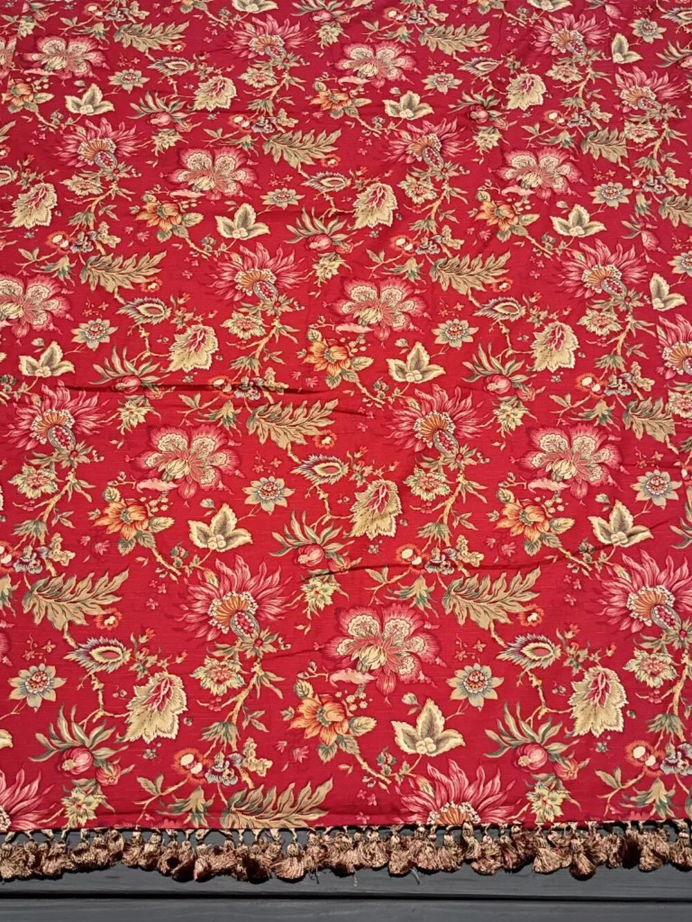 Mario & Marielena 7 Piece Queen Duvet Set Red Floral Antique Style with Fringe